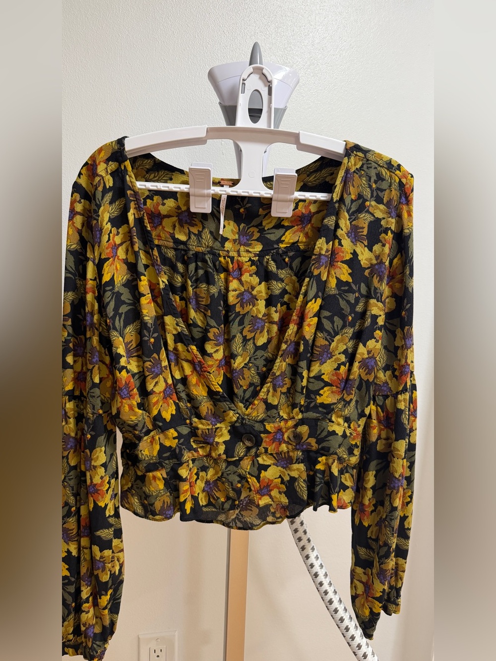 Free people 2 pc floral set - Picture 7 of 16